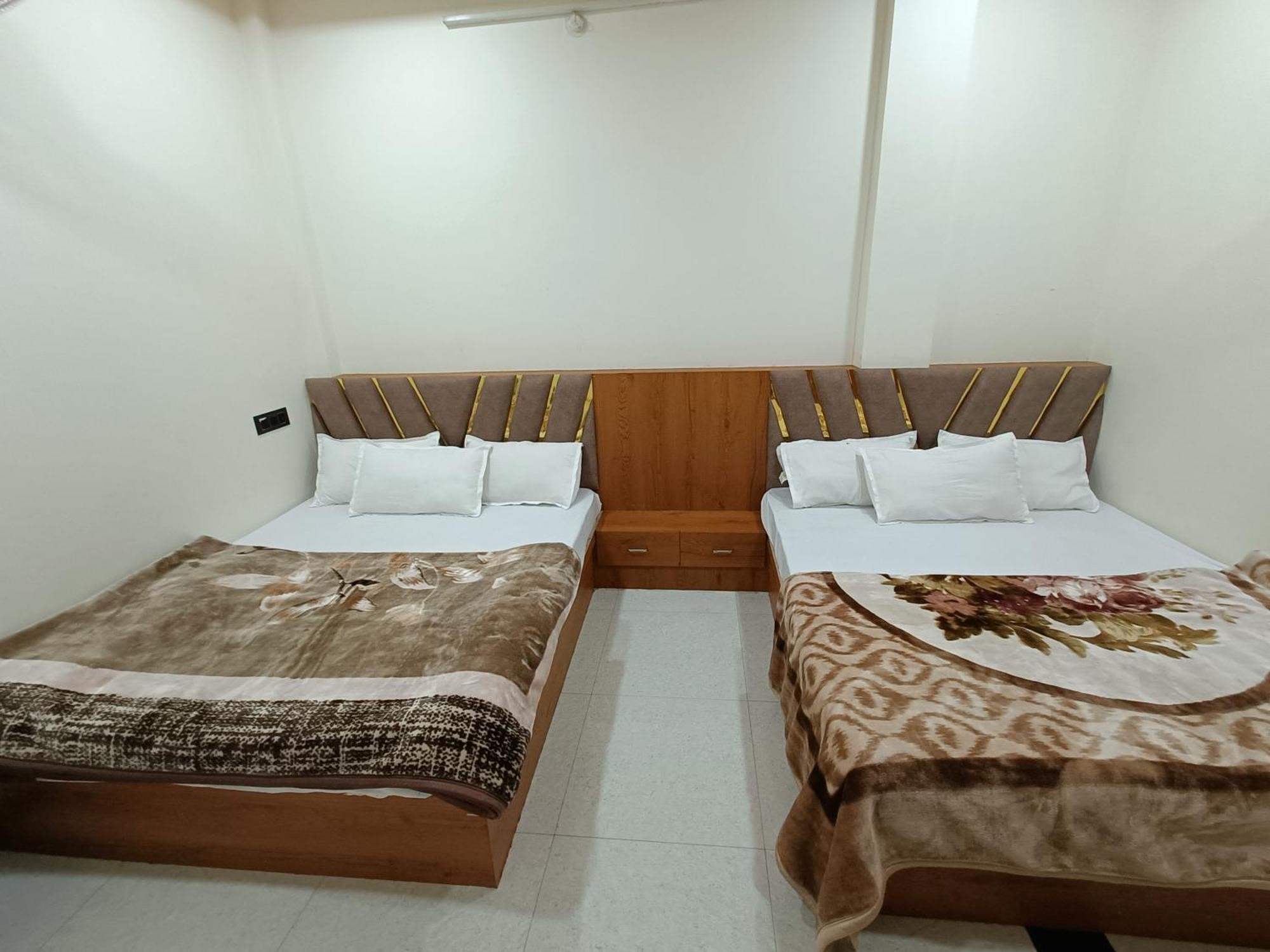 Hotel Shreem Ujjain Exterior photo
