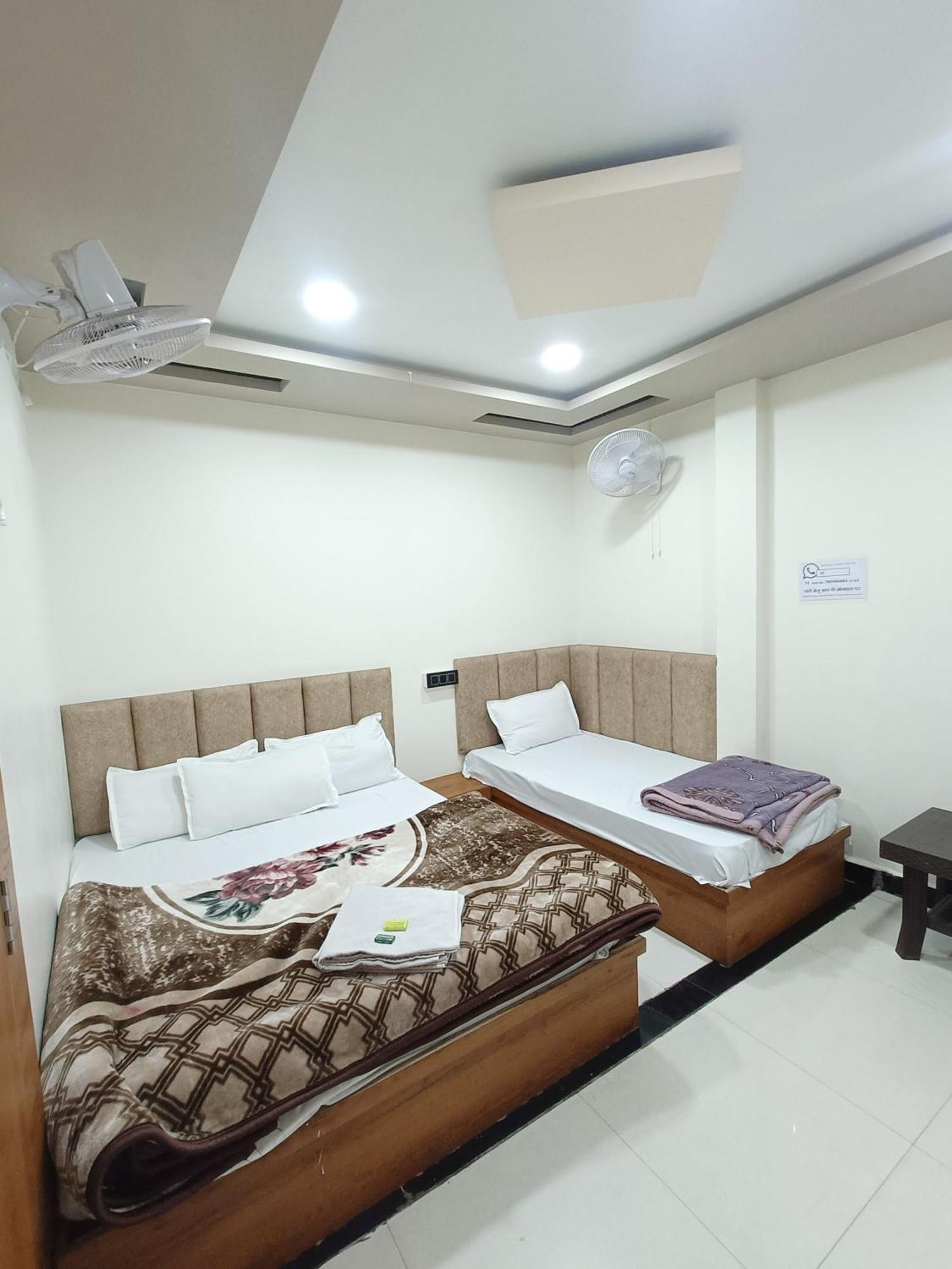 Hotel Shreem Ujjain Room photo