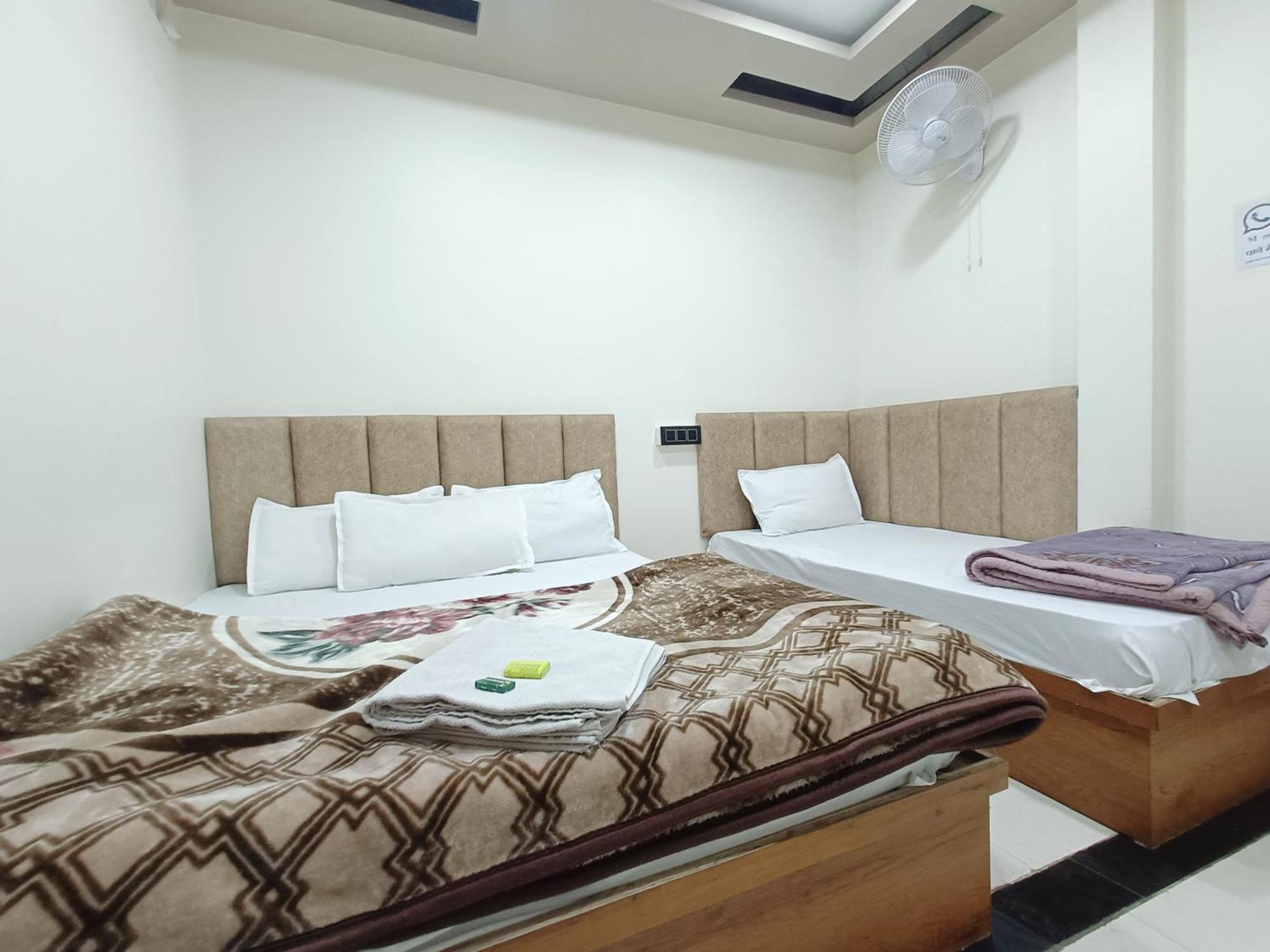 Hotel Shreem Ujjain Room photo