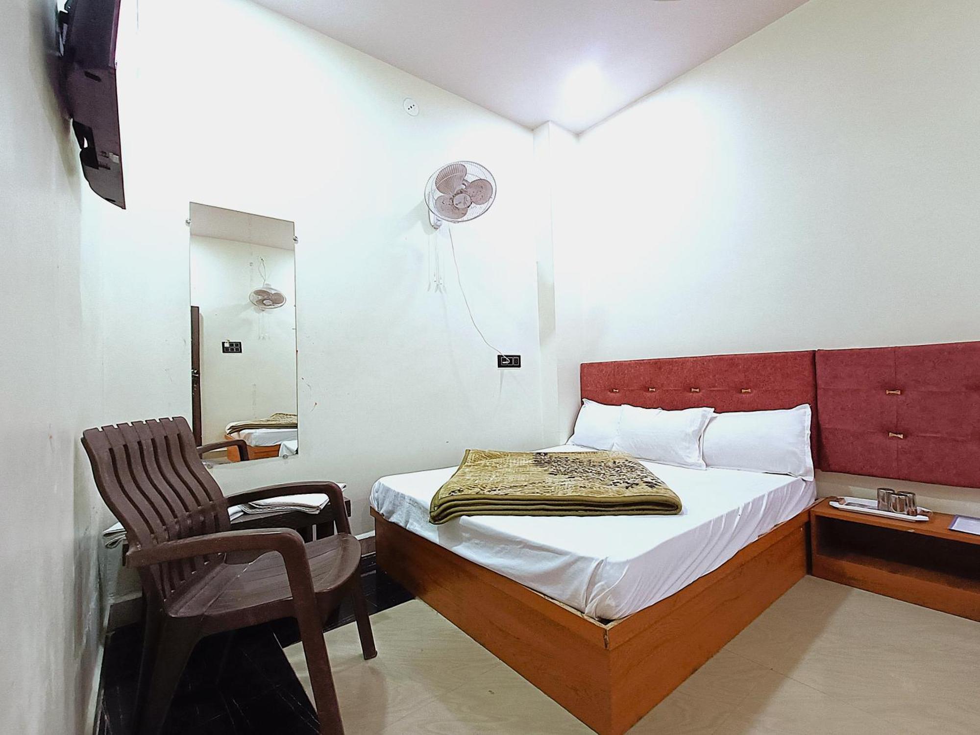 Hotel Shreem Ujjain Exterior photo
