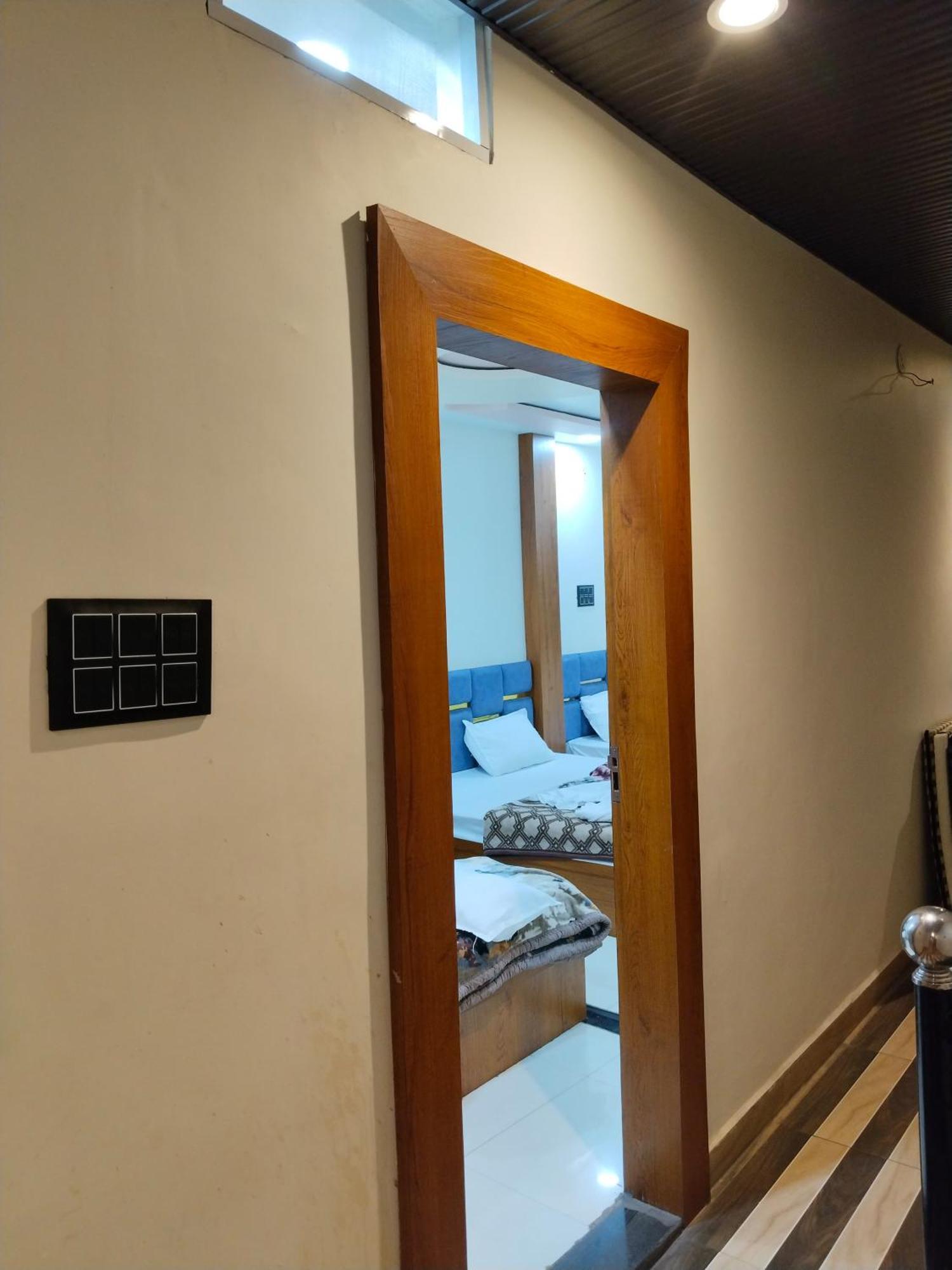 Hotel Shreem Ujjain Exterior photo